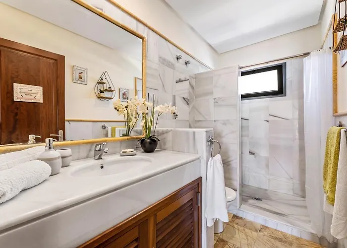 Dom wakacyjny El Faro *