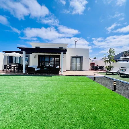 El Faro Holiday home