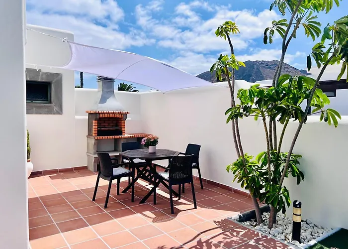 El Faro Holiday home *