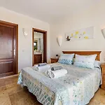 بيت للعطل El Faro